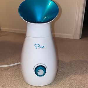 Pure daily care facial steamer